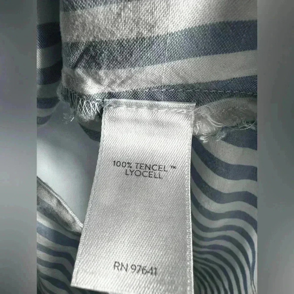 J.JILL 100% Tencel Lyocell striped button down shirt Size Small - Picture 2 of 8